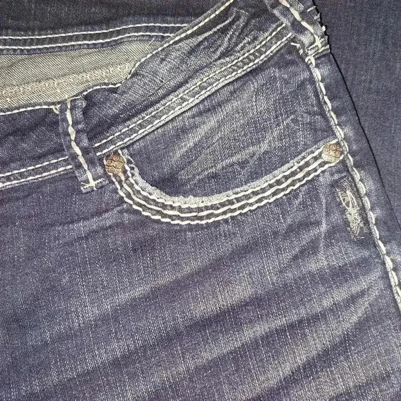 Silver Berkley Flap Women’s Blue Jeans Denim Size w26/L30 Stretchy Straight Embr - Picture 6 of 10